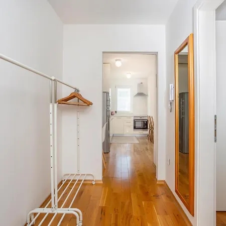 Apartment Stunning In With Wifi Malinska