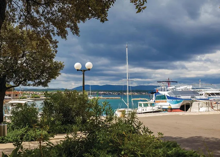 Awesome In With House Sea View Malinska