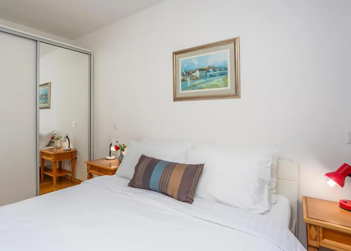 Apartment Awesome In With House Sea View