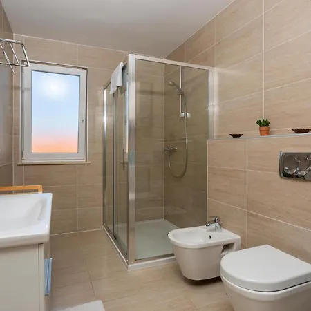 Amazing In With House Sea View * マリンスカ